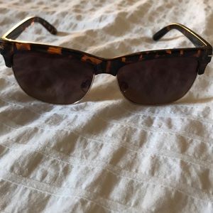 Marilyn Monroe Club Runners ✨